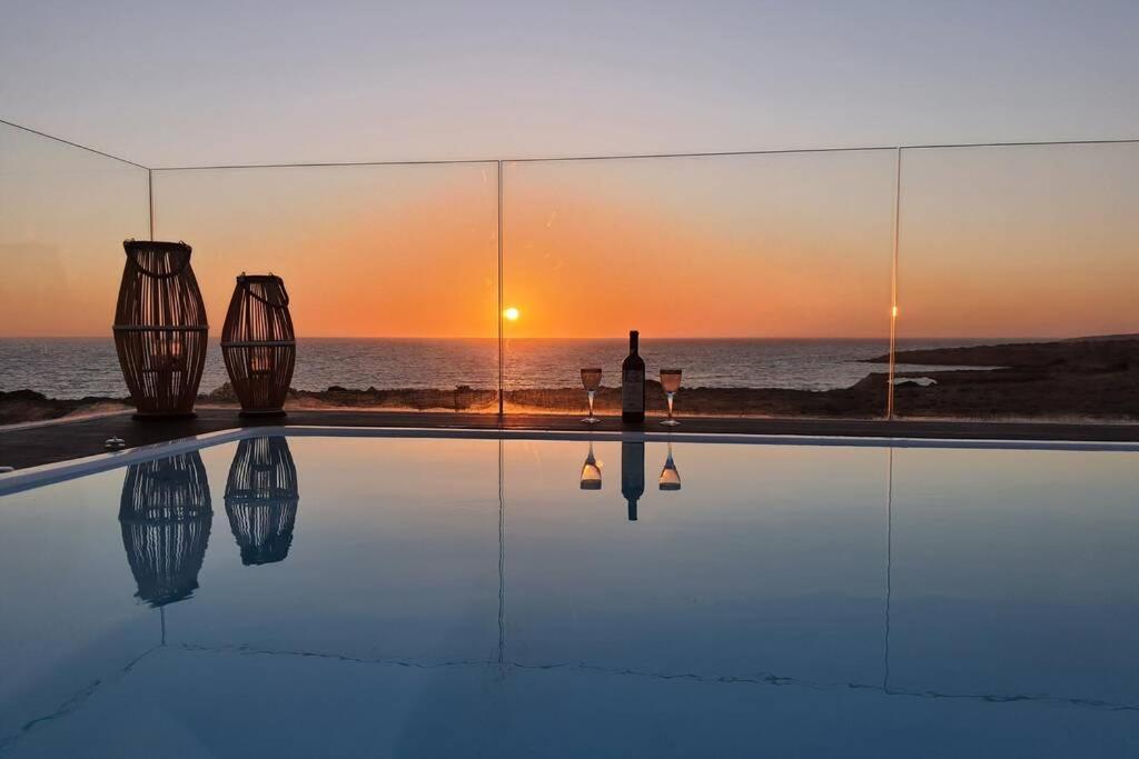 Tramonto Luxury Villa No1- Breathtaking Sunset View Foiníkion Екстериор снимка