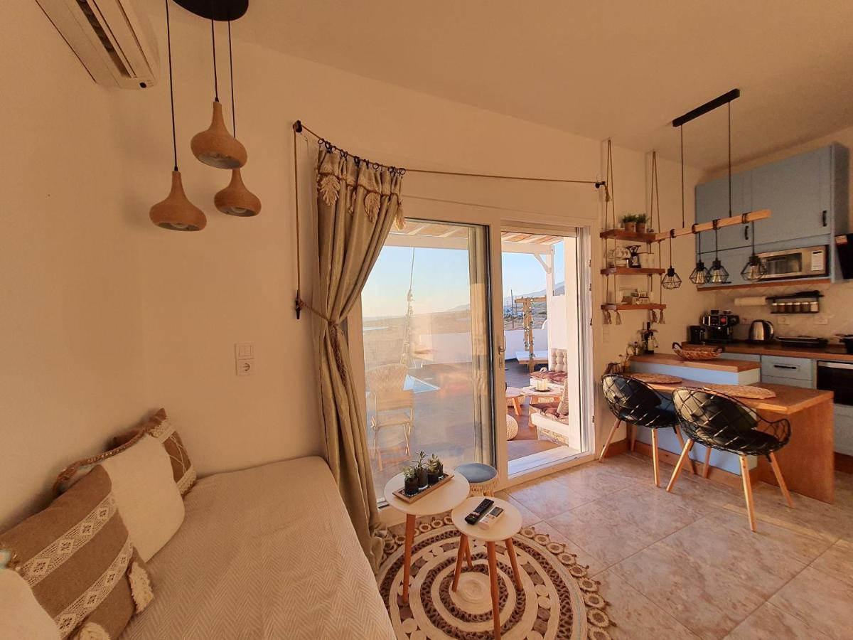 Tramonto Luxury Villa No1- Breathtaking Sunset View Foiníkion Екстериор снимка