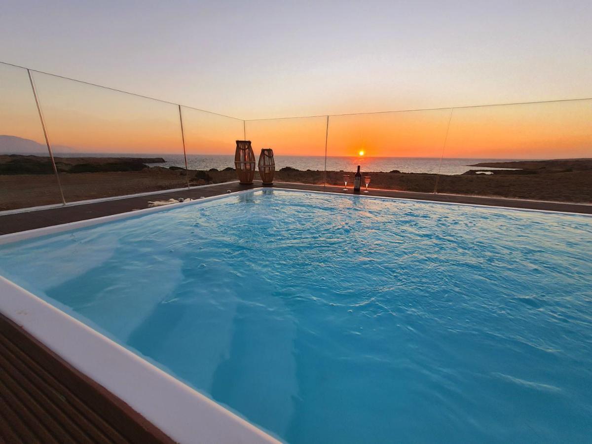 Tramonto Luxury Villa No1- Breathtaking Sunset View Foiníkion Екстериор снимка